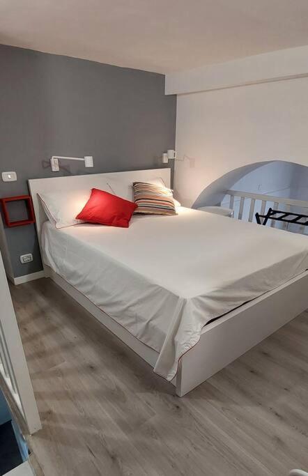 Dock33 - Comfort Loft In Catania Center Dış mekan fotoğraf