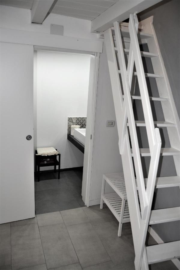 Dock33 - Comfort Loft In Catania Center Dış mekan fotoğraf